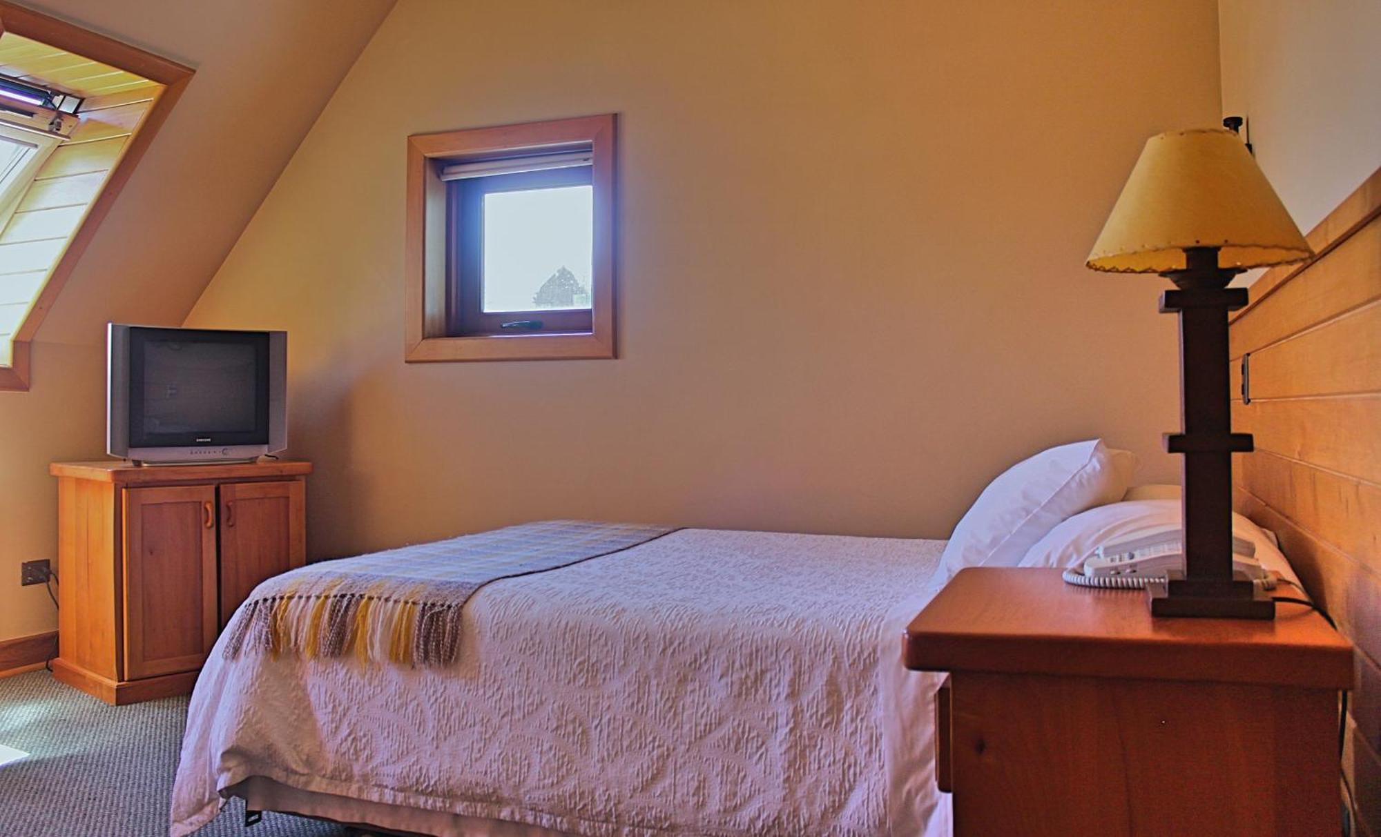 Hotel Puelche Puerto Varas Oda fotoğraf